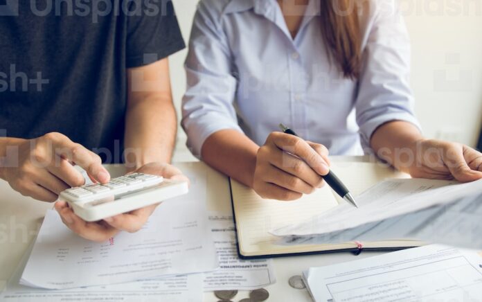 premium_photo-1661444028056-5c0784d3aed0 student loan